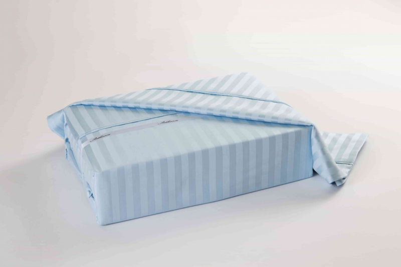 Athena 450 Thread Count Long Staple Cotton Luxury duvet cover set in blue for Canada