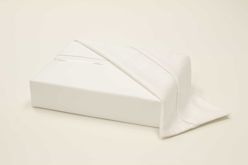 Long Staple 100% cotton luxury queen duvet cover set in white